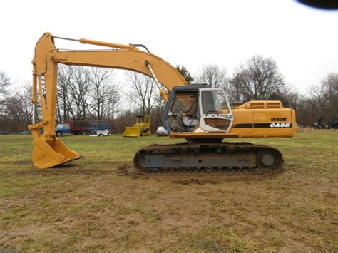 tracked excavators sale|used 28000 lbs track hoe.